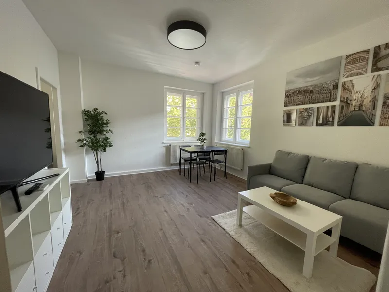 ***Fully furnished 2-room-apartment incl. free Wi-Fi and green courtyard *** — photo 1